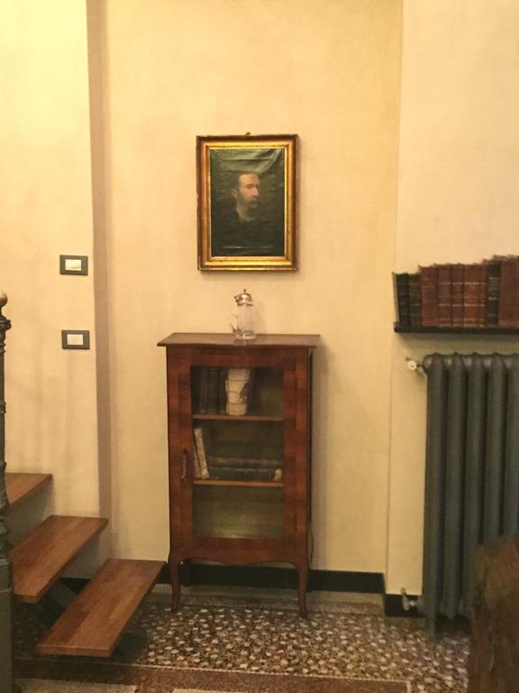 La Casa Di Einstein Apartment Genoa Bagian luar foto