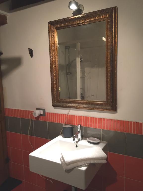 La Casa Di Einstein Apartment Genoa Bagian luar foto