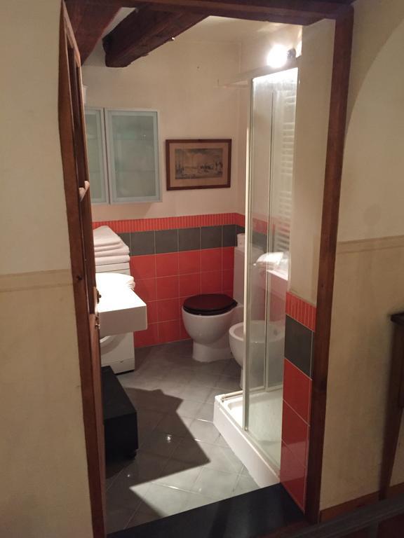 La Casa Di Einstein Apartment Genoa Bagian luar foto