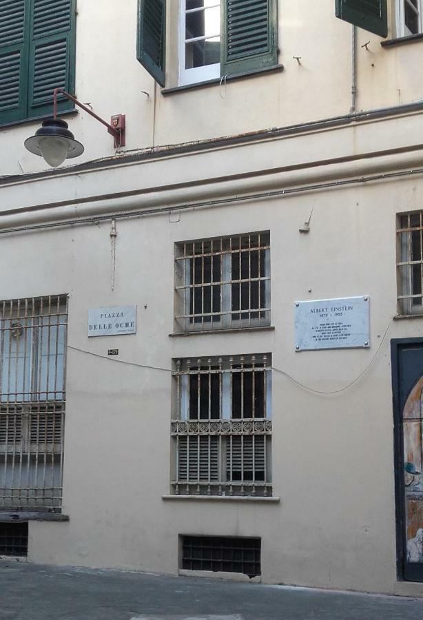 La Casa Di Einstein Apartment Genoa Bagian luar foto